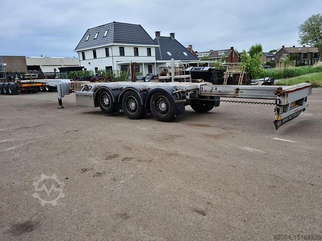 Container transport PACTON TE3 | 3 AXLE SAF DISC | CONTAINERCHASSIS | MULT...