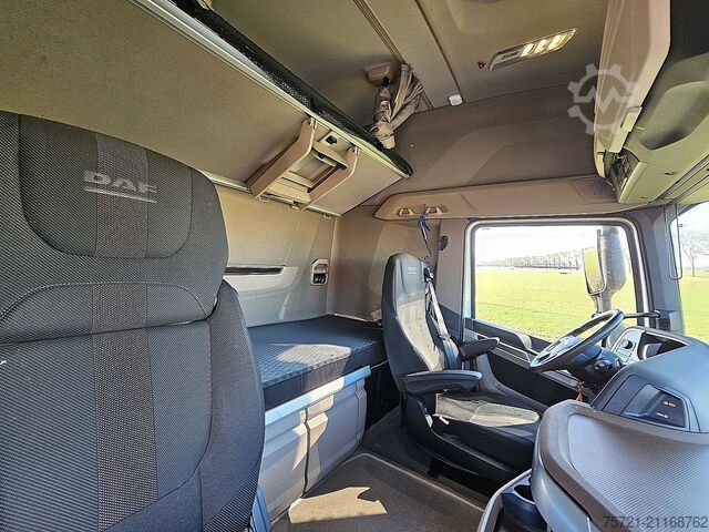 Standard-SZM DAF XG+ 530