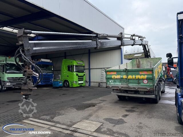 Tipper with crane MAN TGA 26.390 6x4, Handgeschakeld, HIAB 144 E-4 Ra...