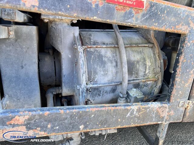 Vacuum truck DAF AS85XC Inox tank ADR, Euro 2, Reduction axle