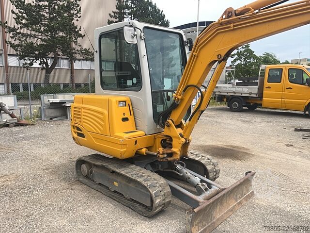 Minibagger < 7t Takeuchi Tb 228