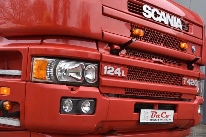Scania T124-400 6x2 - MANUAL - OLD TACHO - WHEELBASE 390 CM - HUB REDUCTION - ALCOA'S - SLIDING FIFT Scania T124-400 6x2 - MANUAL - OLD TACHO - WHEELBASE 3...