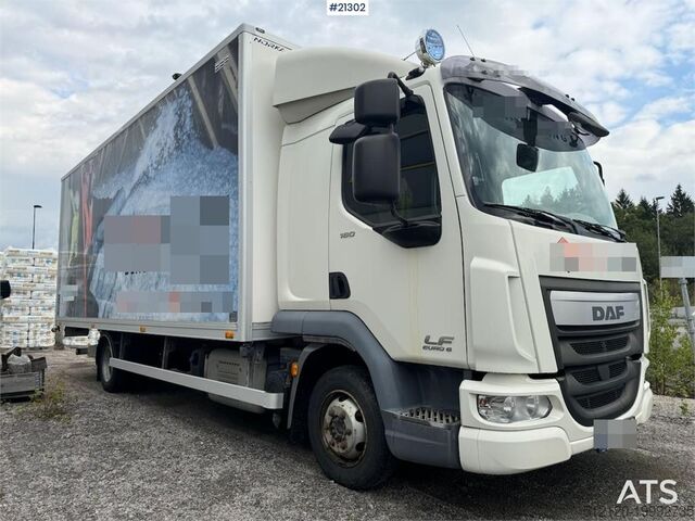 Box body DAF LF180 4x2 box truck w/ lift. 133,000 km. WATCH VID