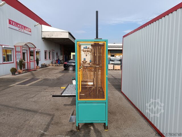 Hydraulic press, electric motor press