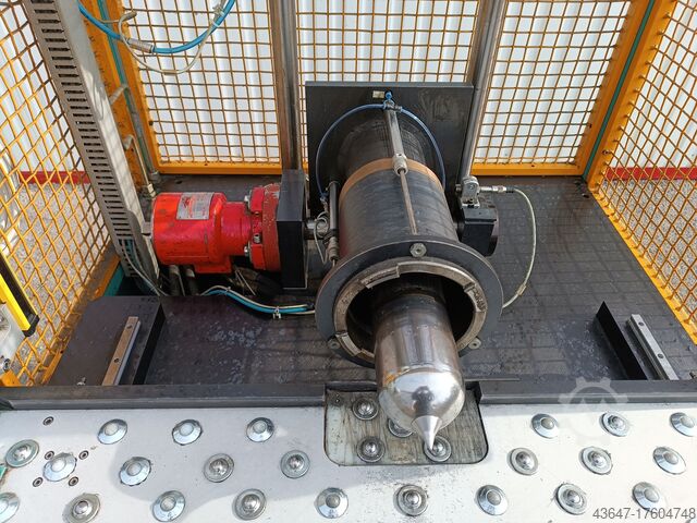 Hydraulic press, electric motor press