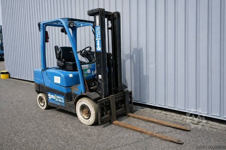 Forklift Yale GDP25 | 2015
