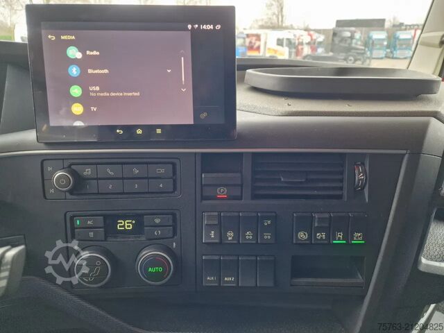 Standard-SZM Volvo FH 13.500 Globetrotter XL 6x2 - Full air - 3.00...