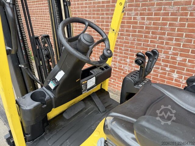 Electric 4-wheel forklift Hyster E2.5XN MWB