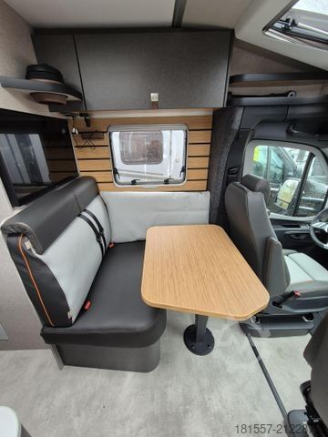 Teilintegriertes Wohnmobil HYMER/ERIBA ML-T CrossTrail 580 Winterpaket Bettverlängerung