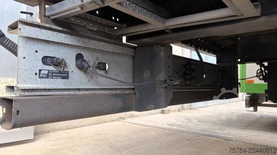 Low loader semitrailer KöGEL 3-ACHS KüHLAUFLIEGER,   THERMO KING SLX 300 AGGREGAT