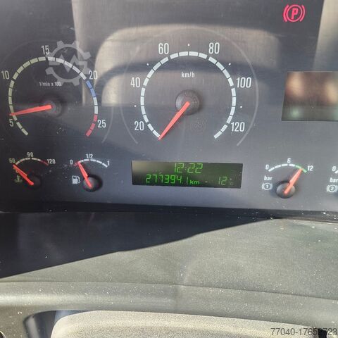 Truck mounted crane SCANIA P270 DB4X2