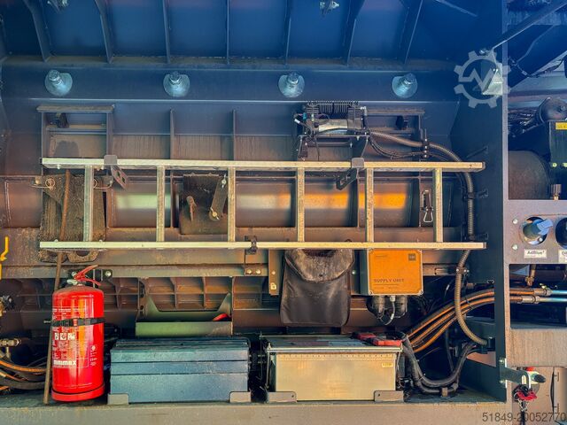 Mobile shredding plant Doppstadt Inventhor Type 6