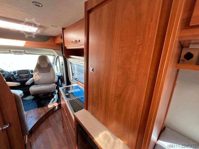 Kastenwagen Wohnmobil / Campervan GLOBECAR Globescout - Festbett - Markise - Klima - AHK -