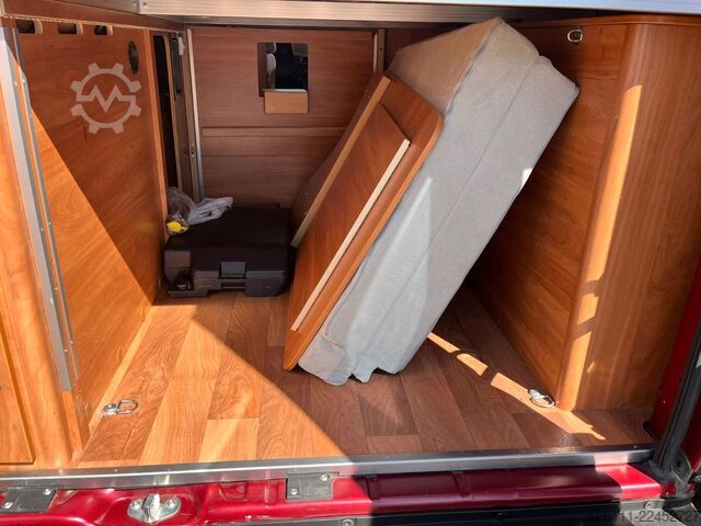 Kastenwagen Wohnmobil / Campervan GLOBECAR Globescout - Festbett - Markise - Klima - AHK -