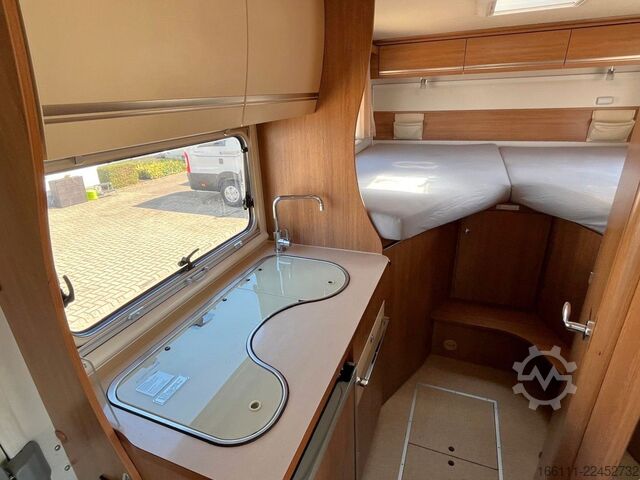 Teilintegriertes Wohnmobil EURAMOBIL Profila T 650 EB - Hub/Einzelbetten - Klima -