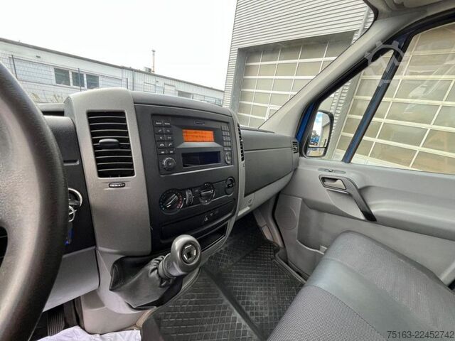 Pritschenwagen MERCEDES-BENZ Sprinter 213 CDI Pritsche Doppelkabine 7-Sitzer