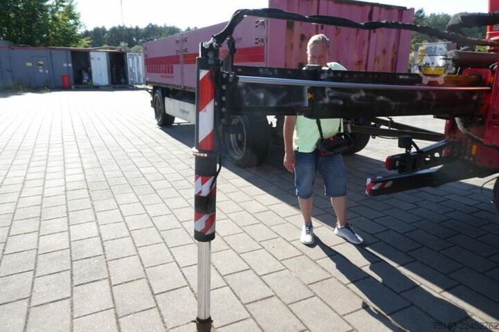 Truck mounted crane MERCEDES-BENZ Antos 1830 L Pritsche Heckkran Funk