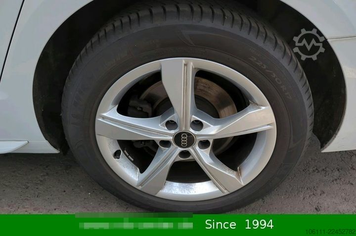 Kleinbus AUDI A4 Avant 30 TDI advanced DSG7-KAMERA MMI