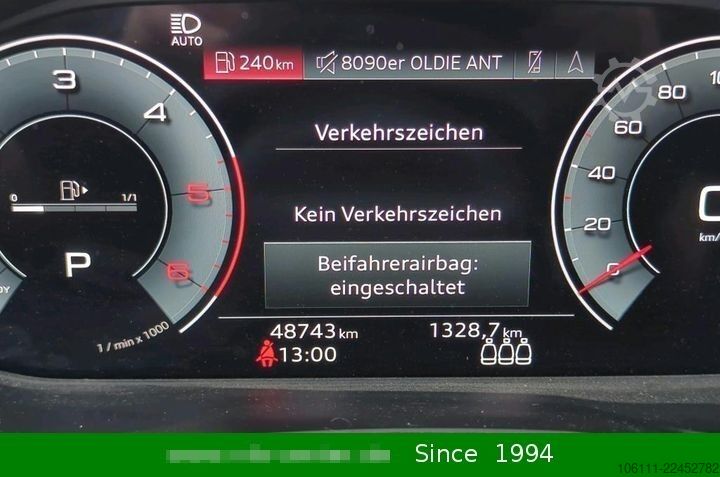 Kleinbus AUDI A4 Avant 30 TDI advanced DSG7-KAMERA MMI