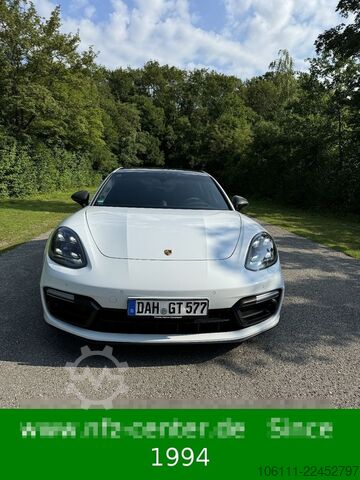 Kleinbus PORSCHE Panamera GTS Sport Turismo