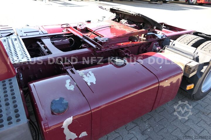 Volumen SZM RENAULT T 440 High Cab 2-Tanks Vollluft Euro 6