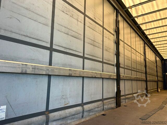 Open semitrailer with tarp KRONE Schiebeplanen Auflieger