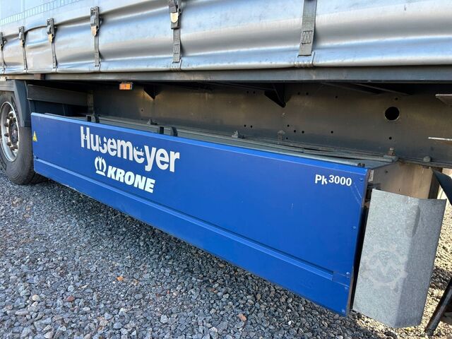 Open semitrailer with tarp KRONE Schiebeplanen Auflieger