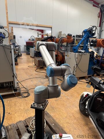 Industrieroboter Cobot Universal Robots UR10 CB3
