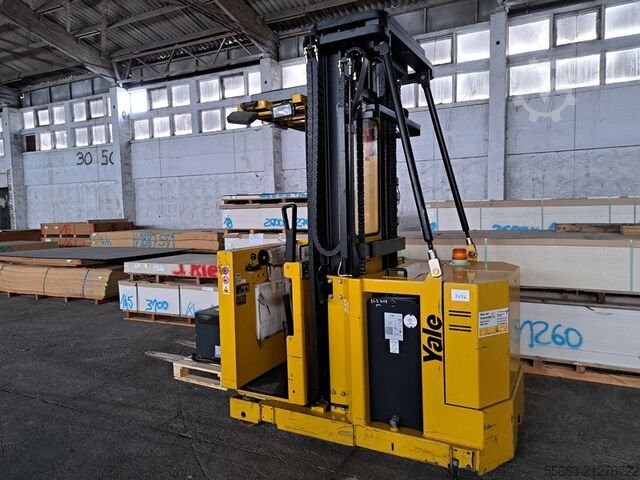 Hochhubkommissionierer No 02 Yale MO10S