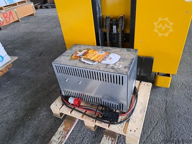 Hochhubkommissionierer No 02 Yale MO10S