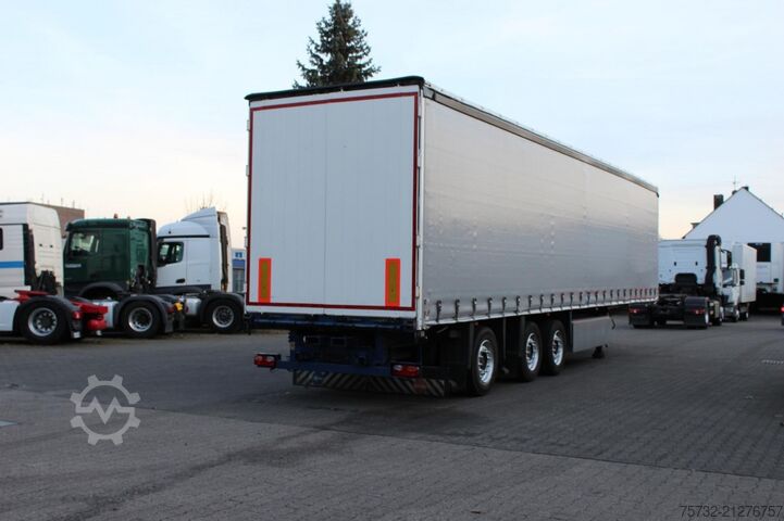 Auflieger mit Pritsche & Plane SCHMITZ Plane Edscha Gabelstaplerhalterung Lenkachse