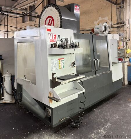 Vertikales Bearbeitungszentrum HAAS VF-4SS
