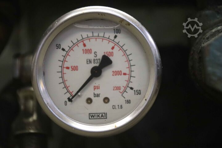 Bandsägeautomat Pehaka 320 x.150 mm