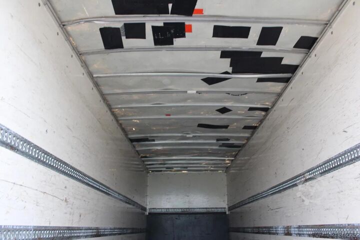 Box body Iveco Eurocargo 160e25 + lift + euro 6