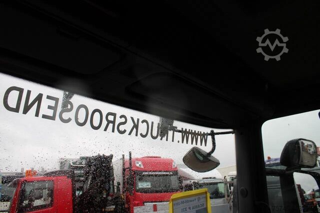 Refrigerated/freezer transport Scania P230 + CARRIER + euro 5