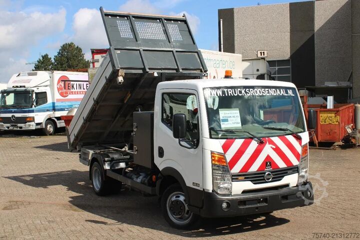 Kipper Nissan 45.13 + EURO 4 + C patent + tipper + MANUAL