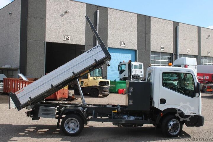Kipper Nissan 45.13 + EURO 4 + C patent + tipper + MANUAL