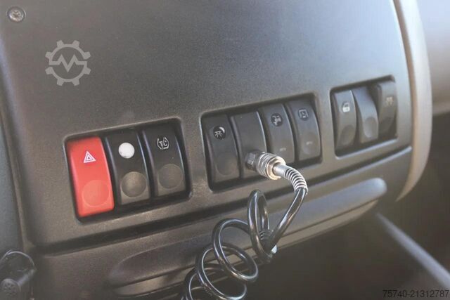 Hook arm system DAF CF 85.460 8X4 + 30  TON VDL hook + euro 5