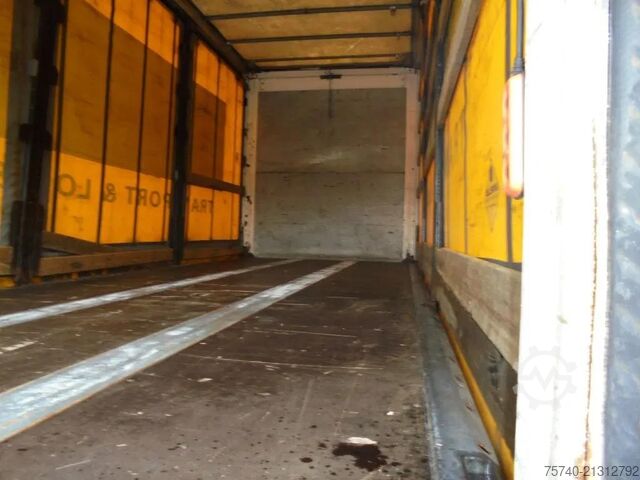 Curtain sided Scania R500 V8 + Euro 5 + Retarder + Lift + 6x2