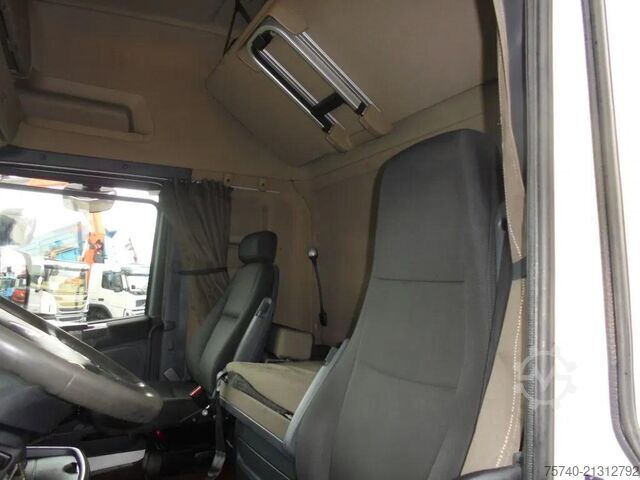 Curtain sided Scania R500 V8 + Euro 5 + Retarder + Lift + 6x2