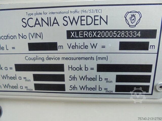 Curtain sided Scania R500 V8 + Euro 5 + Retarder + Lift + 6x2