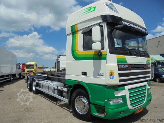 Hakenarmsystem DAF XF 105.460 + Euro 5 + Hook system + Manual