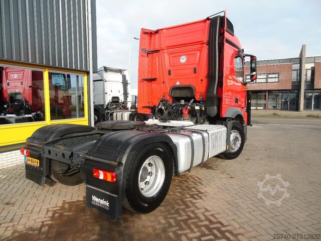 Standard tractor Mercedes-Benz Actros 1933 + SPOILER
