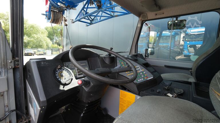 Kranwagen Liebherr LTM 1030