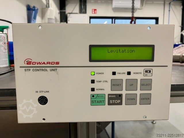 Vakuumpumpe EDWARDS STP XA3203C