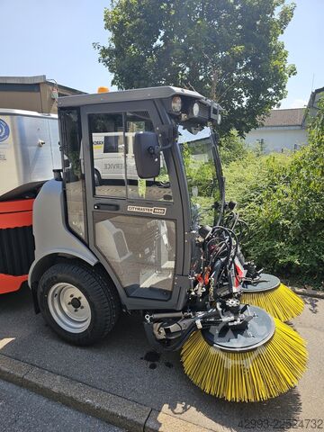 Road sweeper Hako Citymaster 1650