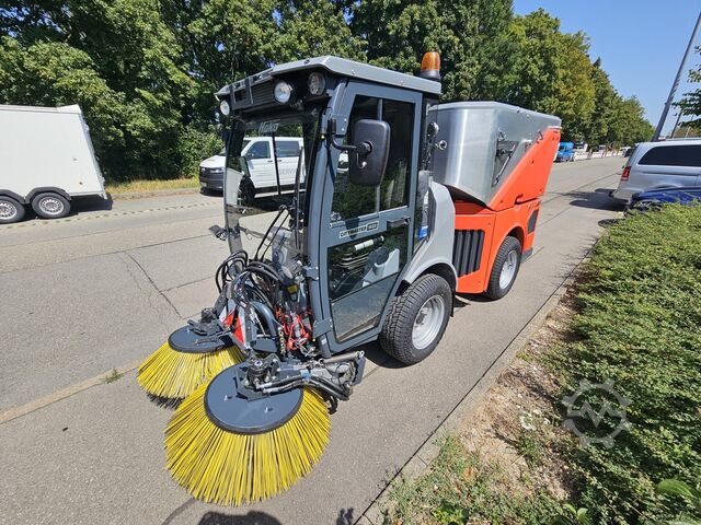 Road sweeper Hako Citymaster 1650
