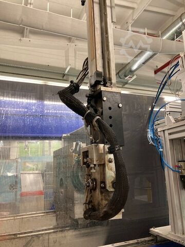 Injection  Molding Machine ENGEL VICTORY 330/80 TECH