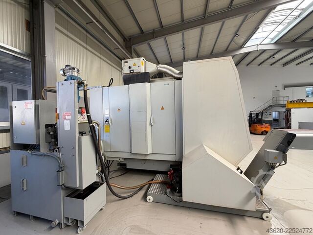 Vertikales Bearbeitungszentrum Micron UCP 1000
