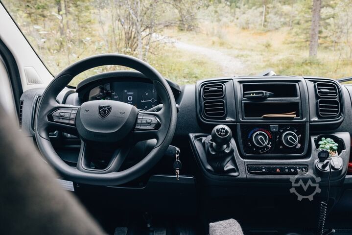 SUNLIGHT CLIFF 540 MINI VAN mit WC, neu SUNLIGHT CLIFF 540